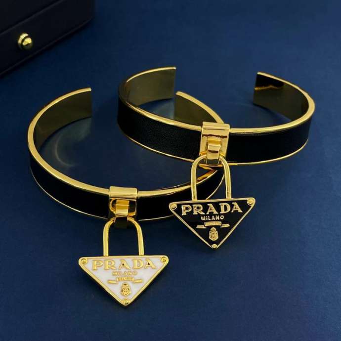 Picture of Prada Bracelet _SKUPradaBracelet07cly1714363